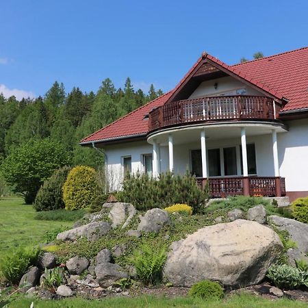 Pokoje Goscinne Dolina Czerwienia Przesieka Extérieur photo