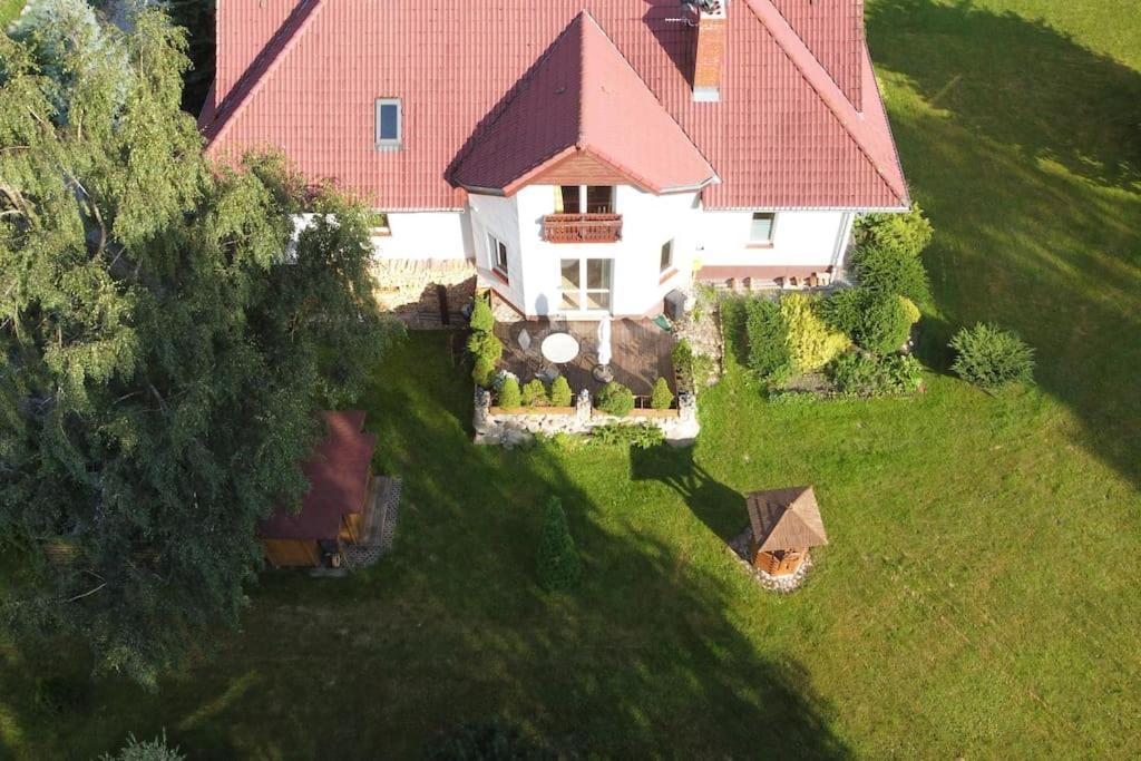 Pokoje Goscinne Dolina Czerwienia Przesieka Extérieur photo