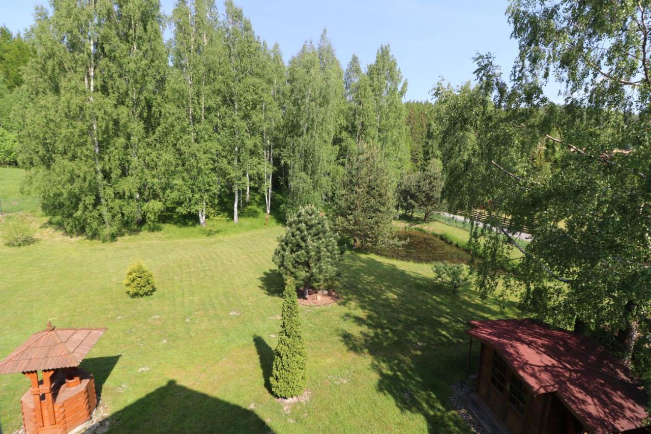Pokoje Goscinne Dolina Czerwienia Przesieka Extérieur photo