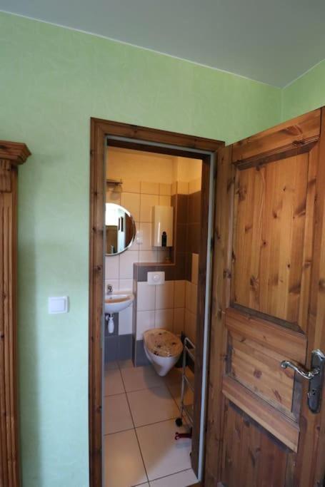 Pokoje Goscinne Dolina Czerwienia Przesieka Extérieur photo